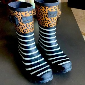 Size 8 Joules rain boots/wellies